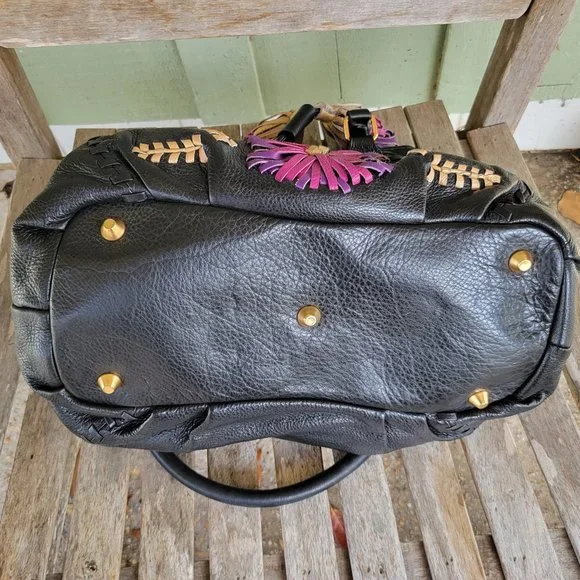 ISABELLA FIORE Black Leather Floral Shoulder Bag - Picture 7 of 9